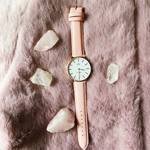 Elon Novac “Lorette” Watch